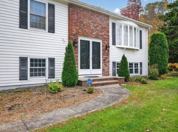 27 Dias Ave, Westport, Massachusetts, 3 Bedrooms Bedrooms, 6 Rooms Rooms,2 BathroomsBathrooms,Residential,For Sale,Dias Ave,73448460