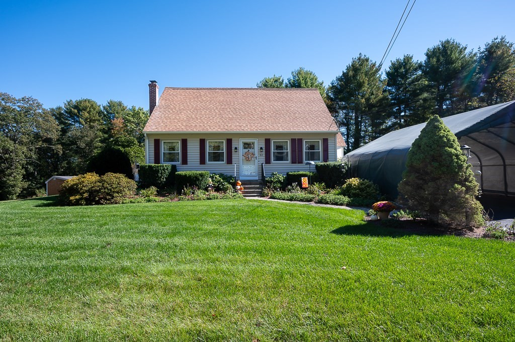 62 Larned Rd, Oxford, Massachusetts, 3 Bedrooms Bedrooms, 7 Rooms Rooms,1 BathroomBathrooms,Residential,For Sale,Larned Rd,73439235