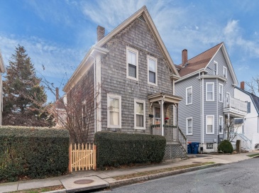 198 Arnold St, New Bedford, Massachusetts, 3 Bedrooms Bedrooms, 6 Rooms Rooms,1 BathroomBathrooms,Residential,For Sale,Arnold St,73468085 198 Arnold St, New Bedford, Massachusetts, 3 Bedrooms Bedrooms, 6 Rooms Rooms,1 BathroomBathrooms,Residential,For Sale,Arnold St,73468085