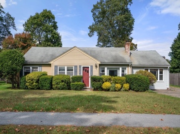 13 Sheffield Road, Natick, Massachusetts, 3 Bedrooms Bedrooms, 7 Rooms Rooms,1.5 BathroomsBathrooms,Residential,For Sale,Sheffield Road,73437676