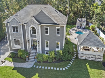 78 Mill St, Middleton, Massachusetts, 4 Bedrooms Bedrooms, 11 Rooms Rooms,5 BathroomsBathrooms,Residential,For Sale,Mill St,73439513