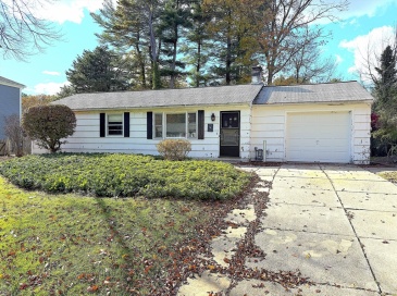 43 Chandler Ave, Walpole, Massachusetts, 3 Bedrooms Bedrooms, 7 Rooms Rooms,1 BathroomBathrooms,Residential,For Sale,Chandler Ave,73449494 43 Chandler Ave, Walpole, Massachusetts, 3 Bedrooms Bedrooms, 7 Rooms Rooms,1 BathroomBathrooms,Residential,For Sale,Chandler Ave,73449494