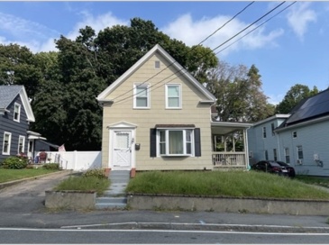 61 Myrtle St, Brockton, Massachusetts, 3 Bedrooms Bedrooms, 5 Rooms Rooms,1.5 BathroomsBathrooms,Residential,For Sale,Myrtle St,73427420