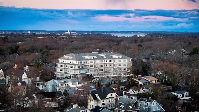 71 Greenwood Ave, Swampscott, Massachusetts, 3 Bedrooms Bedrooms, 6 Rooms Rooms,2 BathroomsBathrooms,Residential,For Sale,Greenwood Ave,73463043