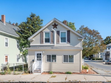 55 Mendon St, Worcester, Massachusetts, 4 Bedrooms Bedrooms, 7 Rooms Rooms,1.5 BathroomsBathrooms,Residential,For Sale,Mendon St,73443015 55 Mendon St, Worcester, Massachusetts, 4 Bedrooms Bedrooms, 7 Rooms Rooms,1.5 BathroomsBathrooms,Residential,For Sale,Mendon St,73443015