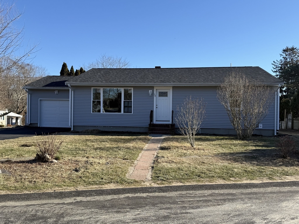 38 Gibson Ter, Dartmouth, Massachusetts, 3 Bedrooms Bedrooms, 5 Rooms Rooms,1 BathroomBathrooms,Residential,For Sale,Gibson Ter,73461952