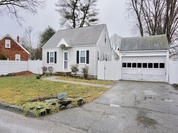 25 Halliden St, Stoughton, Massachusetts, 4 Bedrooms Bedrooms, 6 Rooms Rooms,1 BathroomBathrooms,Residential,For Sale,Halliden St,73460830 25 Halliden St, Stoughton, Massachusetts, 4 Bedrooms Bedrooms, 6 Rooms Rooms,1 BathroomBathrooms,Residential,For Sale,Halliden St,73460830
