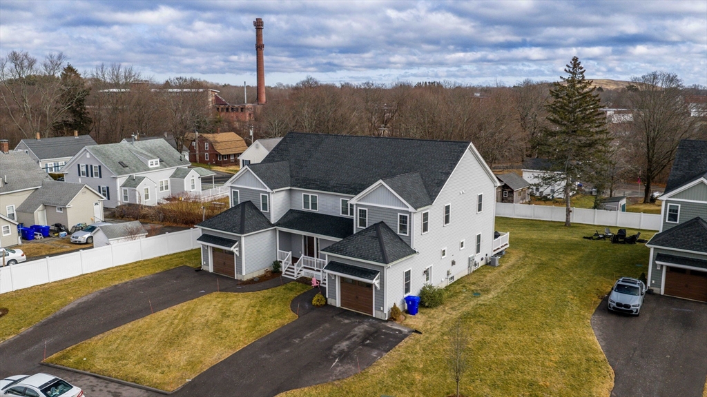 10 Johnny Mac Way, Taunton, Massachusetts, 3 Bedrooms Bedrooms, 6 Rooms Rooms,3.5 BathroomsBathrooms,Residential,For Sale,Johnny Mac Way,73473008