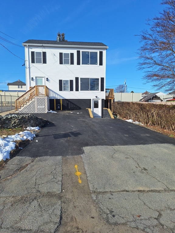 21 Boyden St, Fall River, Massachusetts, 4 Bedrooms Bedrooms, 8 Rooms Rooms,3.5 BathroomsBathrooms,Residential,For Sale,Boyden St,73473014