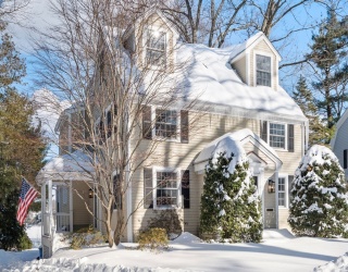 31 College Road, Wellesley, Massachusetts, 5 Bedrooms Bedrooms, 11 Rooms Rooms,3.5 BathroomsBathrooms,Residential,For Sale,College Road,73473045