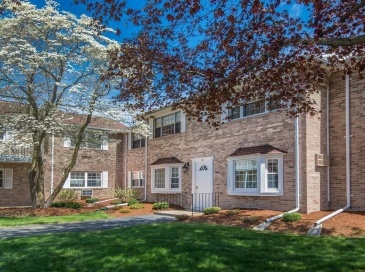 30 Washington Park Drive, Andover, Massachusetts, 2 Bedrooms Bedrooms, 4 Rooms Rooms,1 BathroomBathrooms,Residential Lease,For Rent,Washington Park Drive,73473097