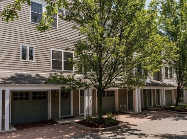 400 Cross, Winchester, Massachusetts, 2 Bedrooms Bedrooms, 5 Rooms Rooms,2.5 BathroomsBathrooms,Residential Lease,For Rent,Cross,73470597 400 Cross, Winchester, Massachusetts, 2 Bedrooms Bedrooms, 5 Rooms Rooms,2.5 BathroomsBathrooms,Residential Lease,For Rent,Cross,73470597
