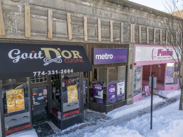 9 Park St, Attleboro, Massachusetts, ,Commercial Sale,For Sale,Park St,73473205