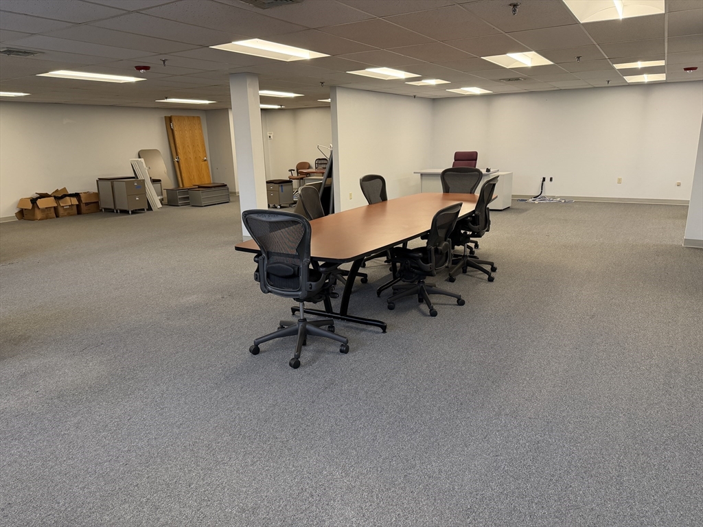 344 Boston Post Road E, Marlborough, Massachusetts, ,Commercial Lease,For Rent,Boston Post Road E,73473219