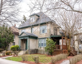 229-231 Chestnut Hill Ave, Boston, Massachusetts, 4 Bedrooms Bedrooms, 6 Rooms Rooms,2 BathroomsBathrooms,Residential Lease,For Rent,Chestnut Hill Ave,73473266