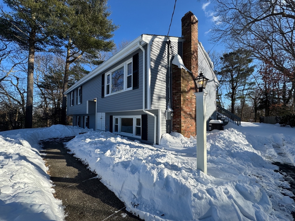 116 Outlook Rd, Marshfield, Massachusetts, 3 Bedrooms Bedrooms, 8 Rooms Rooms,1.5 BathroomsBathrooms,Residential,For Sale,Outlook Rd,73473260