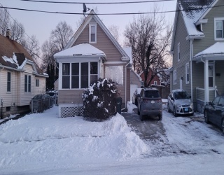 17 Bushwick Place, Springfield, Massachusetts, 3 Bedrooms Bedrooms, 6 Rooms Rooms,1 BathroomBathrooms,Residential,For Sale,Bushwick Place,73473320