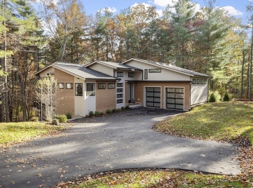12 Pine Ridge Road, Lincoln, Massachusetts, 5 Bedrooms Bedrooms, 10 Rooms Rooms,4.5 BathroomsBathrooms,Residential,For Sale,Pine Ridge Road,73473135 12 Pine Ridge Road, Lincoln, Massachusetts, 5 Bedrooms Bedrooms, 10 Rooms Rooms,4.5 BathroomsBathrooms,Residential,For Sale,Pine Ridge Road,73473135