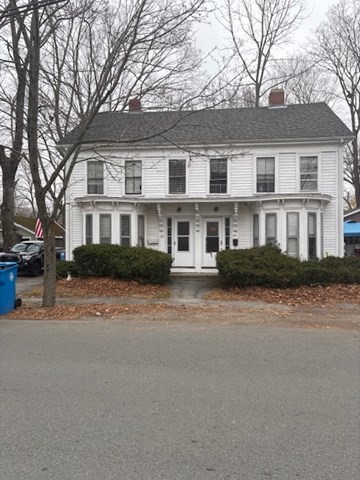 42-44 School, Merrimac, Massachusetts, 7 Bedrooms Bedrooms, 13 Rooms Rooms,2.5 BathroomsBathrooms,Residential Income,For Sale,School,73457563