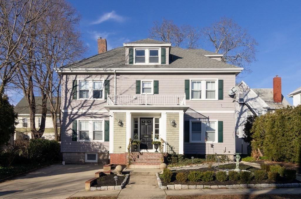 99 East Clinton, New Bedford, Massachusetts, 1 Bedroom Bedrooms, 3 Rooms Rooms,1 BathroomBathrooms,Residential Lease,For Rent,East Clinton,73473436