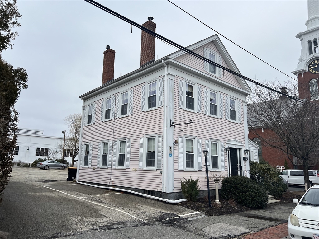 18 Titcomb Street, Newburyport, Massachusetts, ,Commercial Lease,For Rent,Titcomb Street,73473343