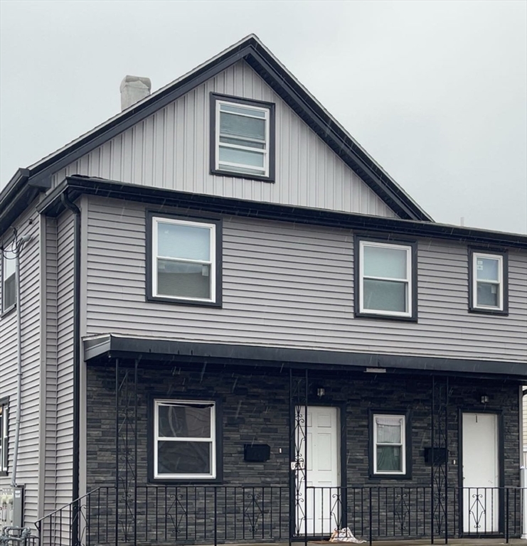 1441 Hyde Park Ave, Boston, Massachusetts, 2 Bedrooms Bedrooms, 5 Rooms Rooms,1 BathroomBathrooms,Residential Lease,For Rent,Hyde Park Ave,73473381