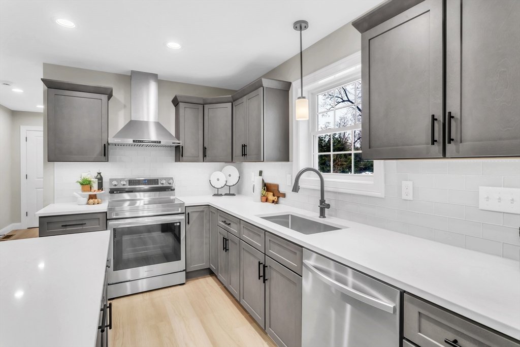 Lot 3 Montgomery Rd, Westfield, Massachusetts, 4 Bedrooms Bedrooms, 10 Rooms Rooms,2.5 BathroomsBathrooms,Residential,For Sale,Montgomery Rd,73473409