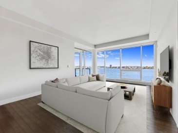 22 Liberty Dr, Boston, Massachusetts, 2 Bedrooms Bedrooms, 5 Rooms Rooms,2.5 BathroomsBathrooms,Residential,For Sale,Liberty Dr,73331981