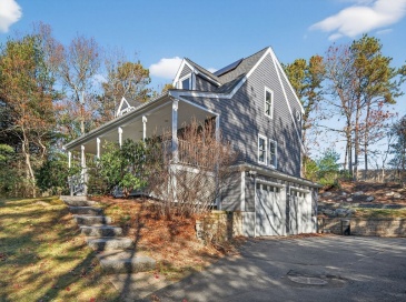 4 Robinwood Circle, Sandwich, Massachusetts, 3 Bedrooms Bedrooms, 6 Rooms Rooms,2 BathroomsBathrooms,Residential,For Sale,Robinwood Circle,73461764