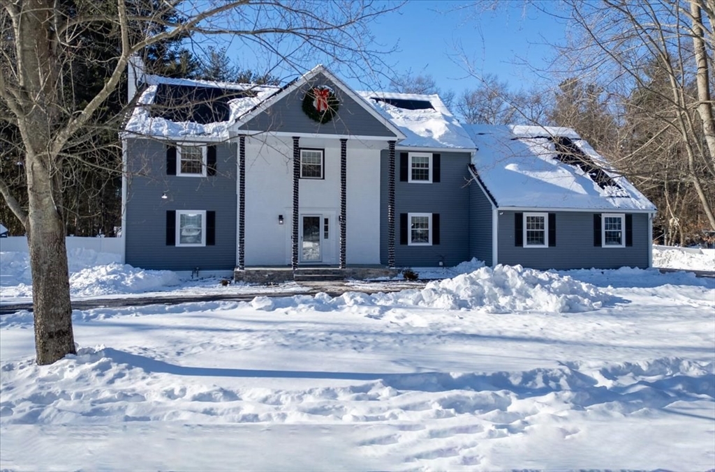 62 Hawkins Ln, Marlborough, Massachusetts, 4 Bedrooms Bedrooms, 8 Rooms Rooms,3.5 BathroomsBathrooms,Residential,For Sale,Hawkins Ln,73473609