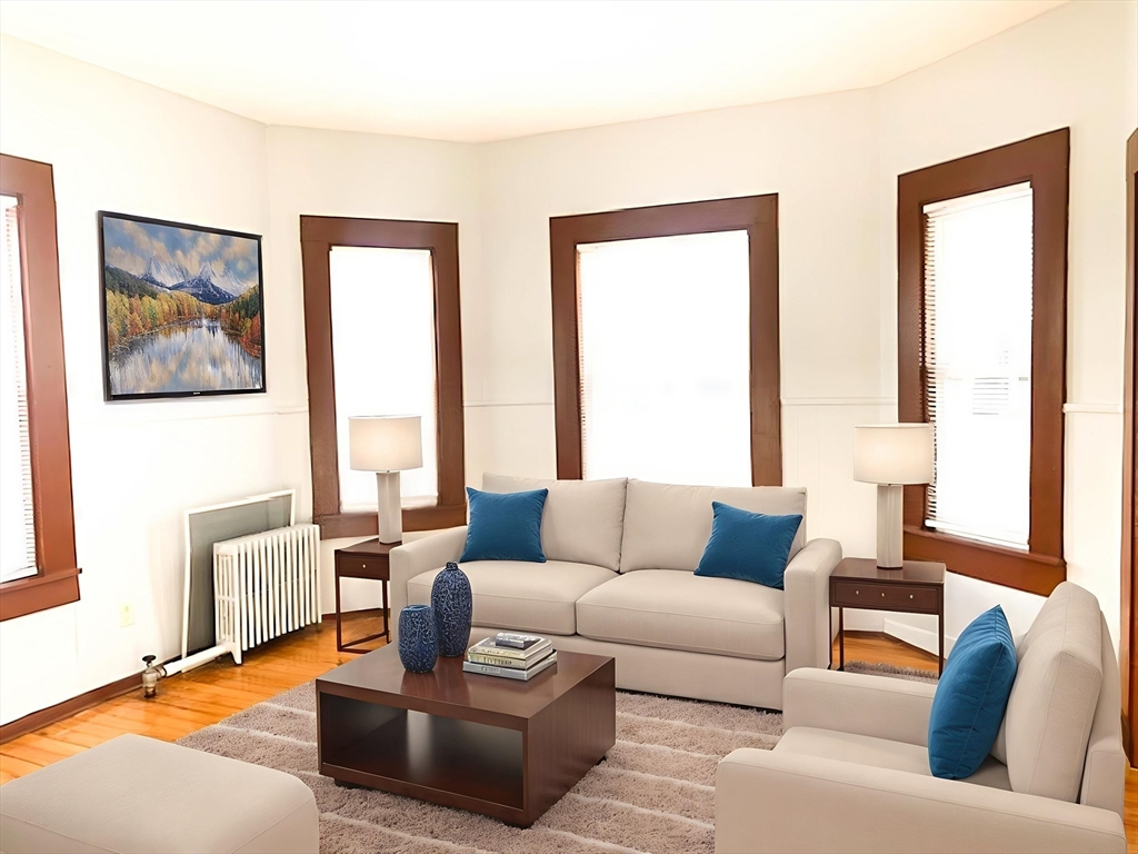 436 Warren Ave., Brockton, Massachusetts, 3 Bedrooms Bedrooms, 5 Rooms Rooms,1 BathroomBathrooms,Residential Lease,For Rent,Warren Ave.,73462031