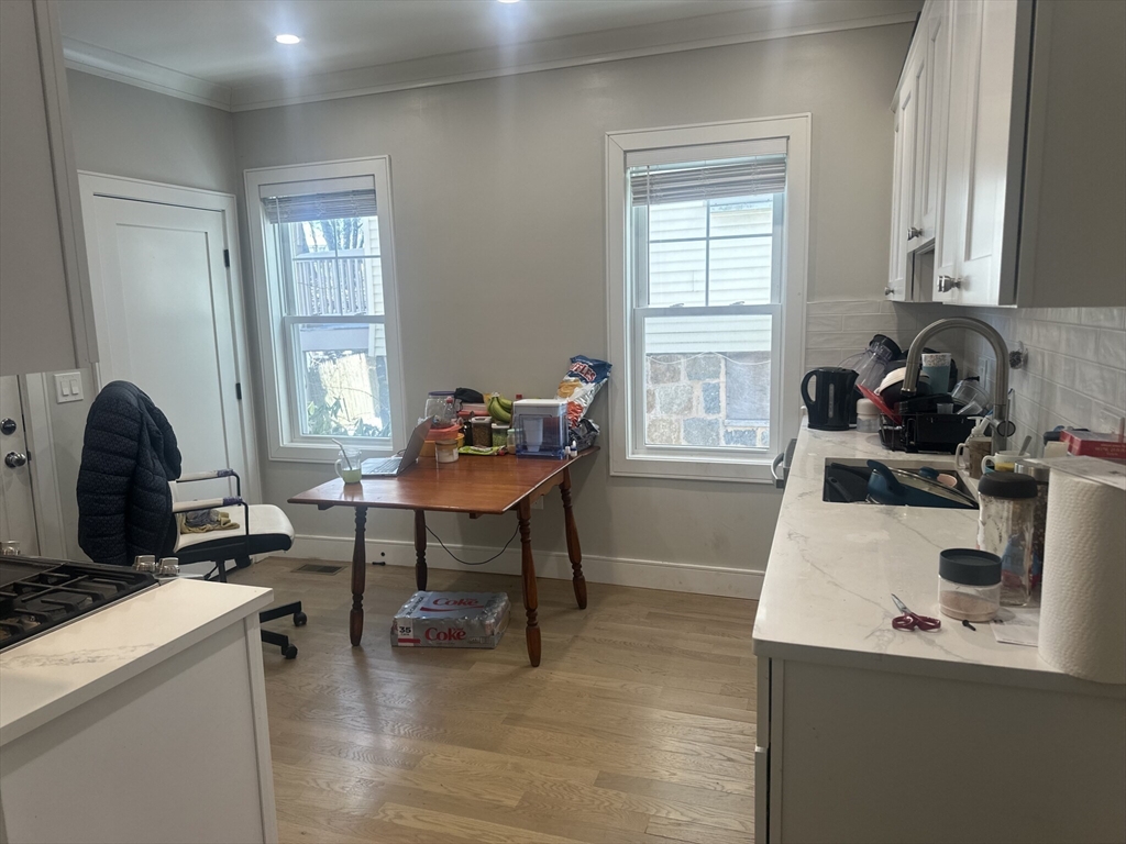 44 Iffley Road, Boston, Massachusetts, 3 Bedrooms Bedrooms, 5 Rooms Rooms,1 BathroomBathrooms,Residential Lease,For Rent,Iffley Road,73473572