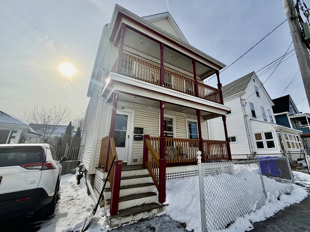 12 Wentworth St, Malden, Massachusetts, 2 Bedrooms Bedrooms, 5 Rooms Rooms,1 BathroomBathrooms,Residential Lease,For Rent,Wentworth St,73473691