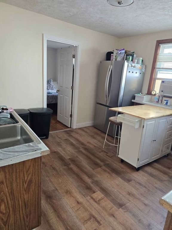 36 Grant Ave, Belmont, Massachusetts, 3 Bedrooms Bedrooms, 5 Rooms Rooms,1 BathroomBathrooms,Residential Lease,For Rent,Grant Ave,73473768