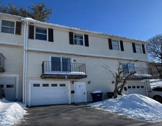 429-A Grafton St, Worcester, Massachusetts, 2 Bedrooms Bedrooms, 4 Rooms Rooms,1.5 BathroomsBathrooms,Residential,For Sale,Grafton St,73473845