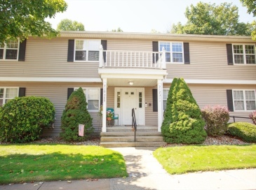 665 Center St, Ludlow, Massachusetts, 2 Bedrooms Bedrooms, 4 Rooms Rooms,1.5 BathroomsBathrooms,Residential,For Sale,Center St,73422358 665 Center St, Ludlow, Massachusetts, 2 Bedrooms Bedrooms, 4 Rooms Rooms,1.5 BathroomsBathrooms,Residential,For Sale,Center St,73422358