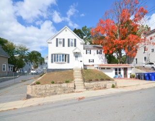 20-22 Chapin Street, Milford, Massachusetts, 7 Bedrooms Bedrooms, 14 Rooms Rooms,3.5 BathroomsBathrooms,Residential Income,For Sale,Chapin Street,73454312