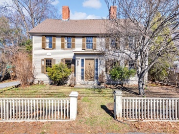 153 Main St, Wenham, Massachusetts, 3 Bedrooms Bedrooms, 9 Rooms Rooms,1.5 BathroomsBathrooms,Residential,For Sale,Main St,73457882