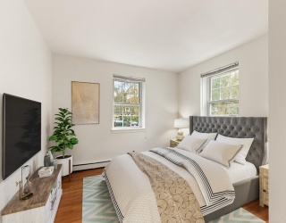 4 Menotomy Rd, Arlington, Massachusetts, 1 Bedroom Bedrooms, 3 Rooms Rooms,1 BathroomBathrooms,Residential Lease,For Rent,Menotomy Rd,73473906