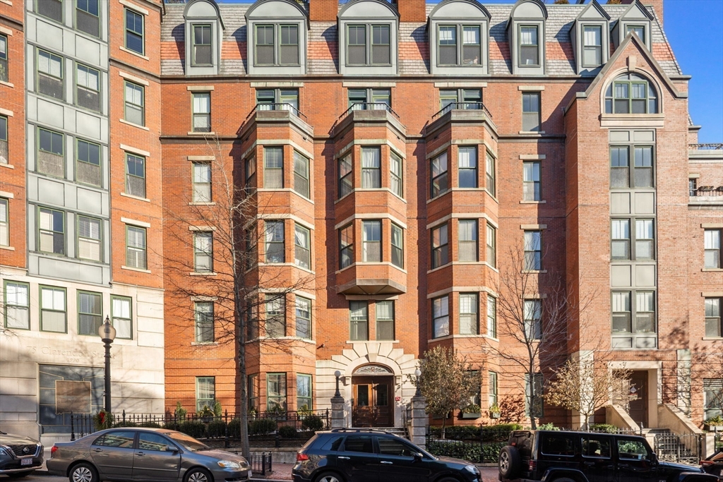 75 Clarendon St, Boston, Massachusetts, 2 Bedrooms Bedrooms, 5 Rooms Rooms,1 BathroomBathrooms,Residential,For Sale,Clarendon St,73474045