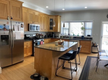 14 Wellington St, Boston, Massachusetts, 2 Bedrooms Bedrooms, 5 Rooms Rooms,2.5 BathroomsBathrooms,Residential Lease,For Rent,Wellington St,73474052