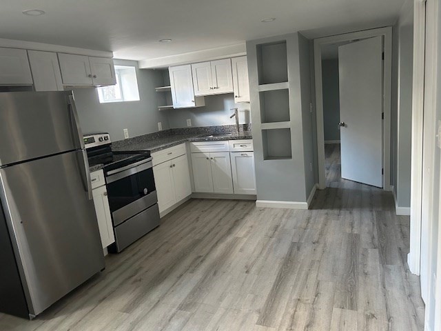 26 Park Street, Stoneham, Massachusetts, 1 Bedroom Bedrooms, 5 Rooms Rooms,1 BathroomBathrooms,Residential Lease,For Rent,Park Street,73474075