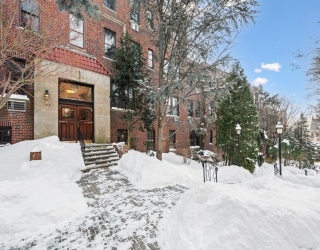 315 Tappan St, Brookline, Massachusetts, 2 Bedrooms Bedrooms, 5 Rooms Rooms,2 BathroomsBathrooms,Residential,For Sale,Tappan St,73473946