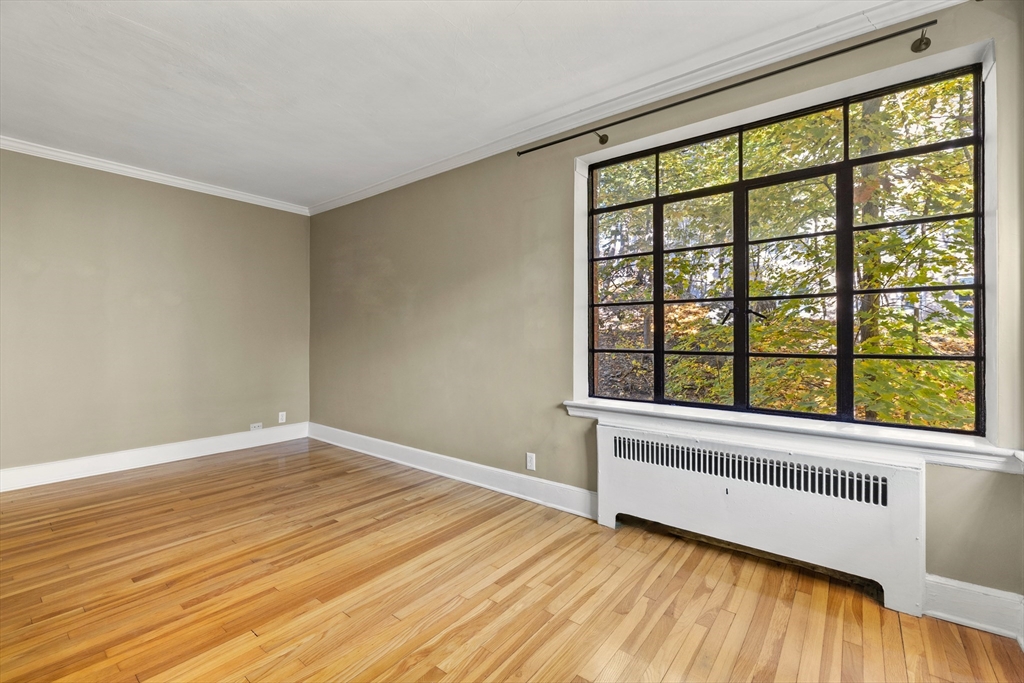 97 Strathmore Rd, Boston, Massachusetts, 2 Bedrooms Bedrooms, 5 Rooms Rooms,1 BathroomBathrooms,Residential Lease,For Rent,Strathmore Rd,73473953