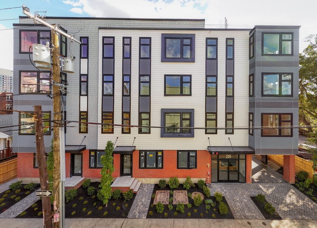 28 South Street, Somerville, Massachusetts, 1 Bedroom Bedrooms, 4 Rooms Rooms,1 BathroomBathrooms,Residential Lease,For Rent,South Street,73473935