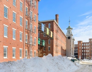 130 John St, Lowell, Massachusetts, 1 Bedroom Bedrooms, 3 Rooms Rooms,1 BathroomBathrooms,Residential,For Sale,John St,73474001