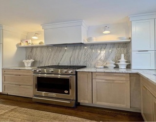 33 Rockwood Rd, Lynnfield, Massachusetts, 3 Bedrooms Bedrooms, 9 Rooms Rooms,2 BathroomsBathrooms,Residential,For Sale,Rockwood Rd,73474093