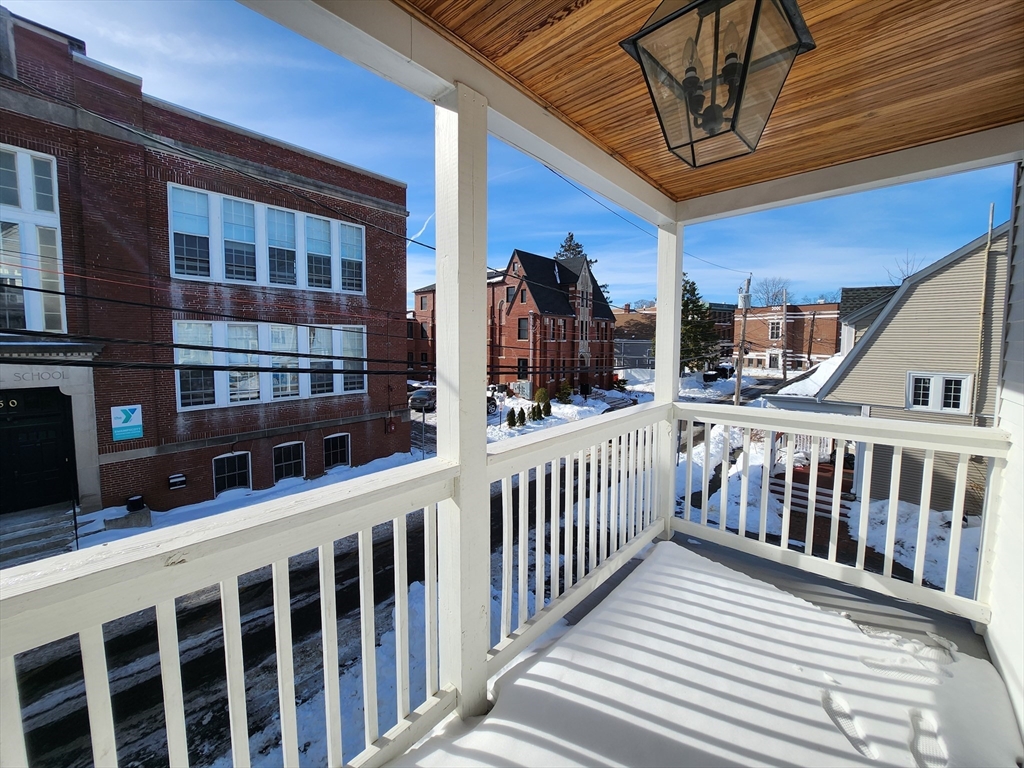 45 Blaney Street, Swampscott, Massachusetts, 4 Bedrooms Bedrooms, 8 Rooms Rooms,1 BathroomBathrooms,Residential Lease,For Rent,Blaney Street,73474137