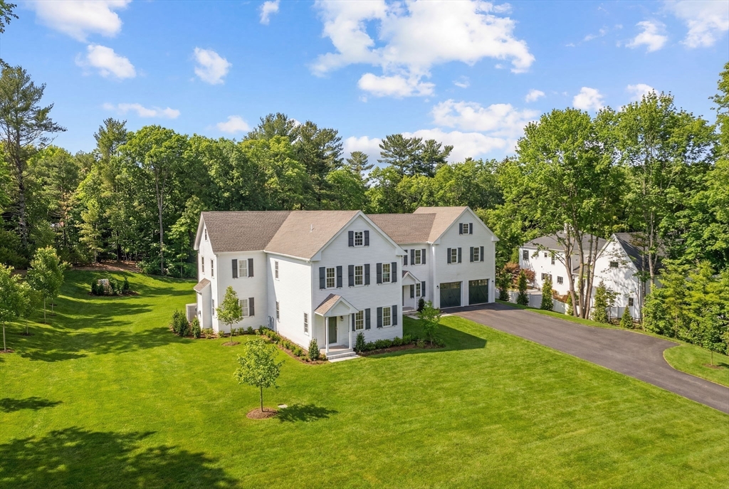 74 Teakettle Ln, Duxbury, Massachusetts, 5 Bedrooms Bedrooms, 11 Rooms Rooms,3.5 BathroomsBathrooms,Residential,For Sale,Teakettle Ln,73474147