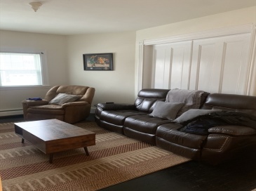 152 Washington St, Medford, Massachusetts, 3 Bedrooms Bedrooms, 5 Rooms Rooms,1 BathroomBathrooms,Residential Lease,For Rent,Washington St,73474208